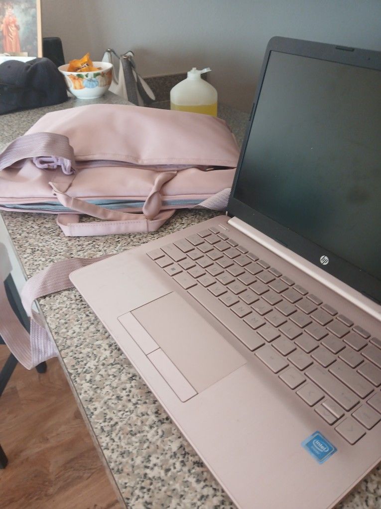 Hp Pink WINDOWS COMPUTER ON SALE