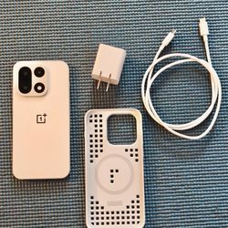 One Plus 15 16GB\512 Storage 