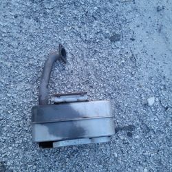 ((Briggs Exhaust)) Riding Mower