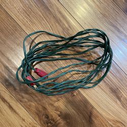 Christmas Light Extension Cord 240” (6.6 Yards)