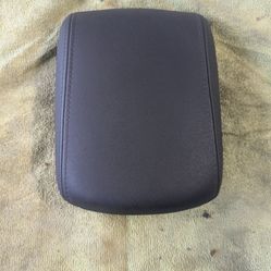 Volvo Console Armrest Cover