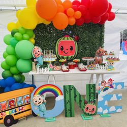 Cocomelon Candy Table 