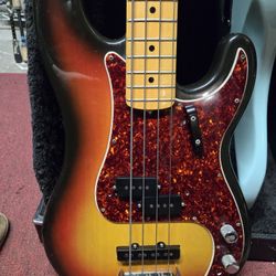 1971 Fender Precision Bass 