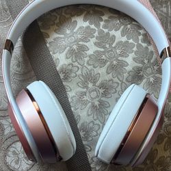 Beats Solo 3 Bluetooth Headphones 