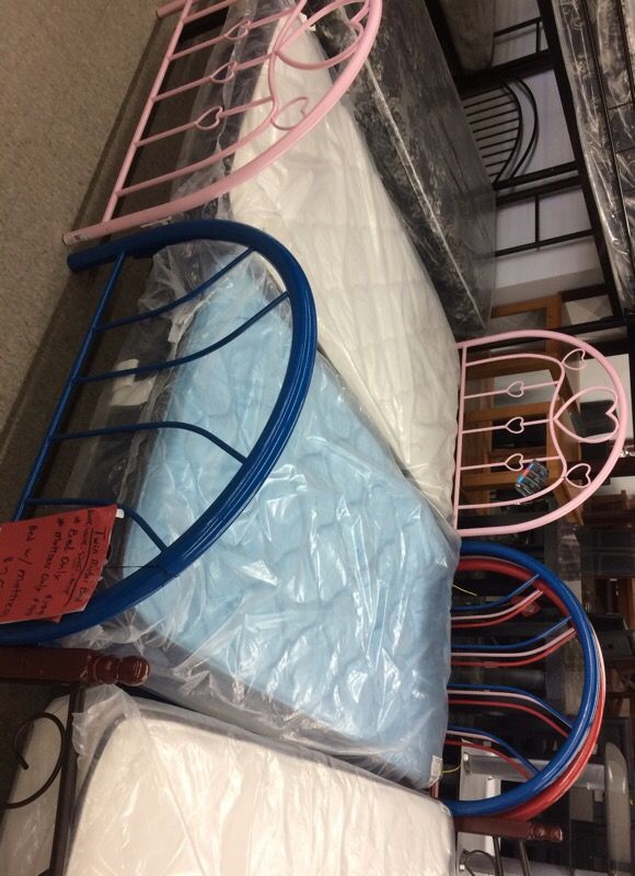 Twin bed with mattress