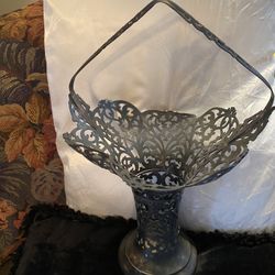 Reduced Vintage Forbes SP Co. Flower Basket