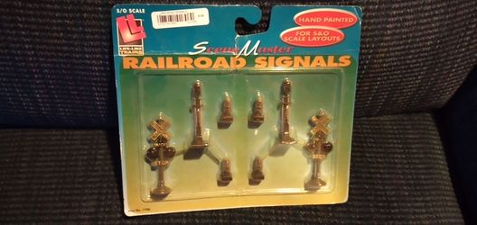 S &o Scale Scene Master Railroad Signals Item No. 1706