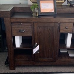Bar Table