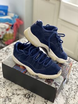 Jordan 11 Retro Low Derek Jeter RE2PECT