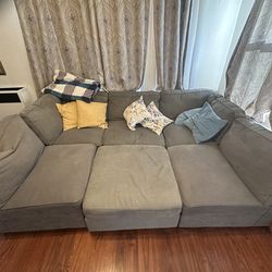 Large sectional Couch