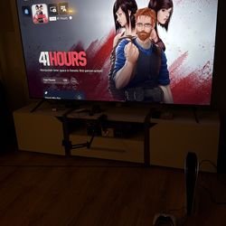 Excellent condition play station 5 disk version