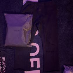 Essentials Black Sweats🔥🔥