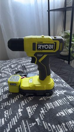 Ryobi Drill 3/8 with battery and charger