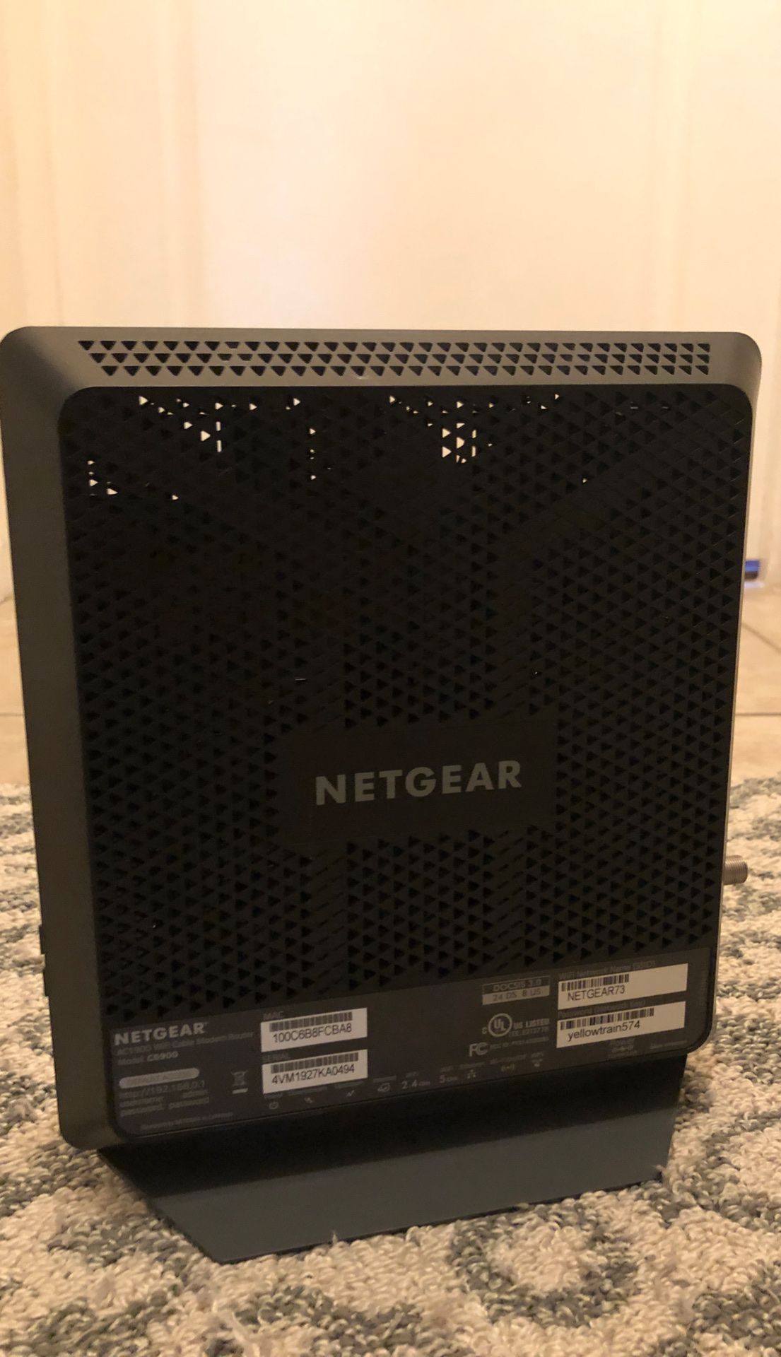 Netgear C6900 WiFi Cable Modem Router Like New No Box