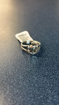 James Avery ring sz 7
