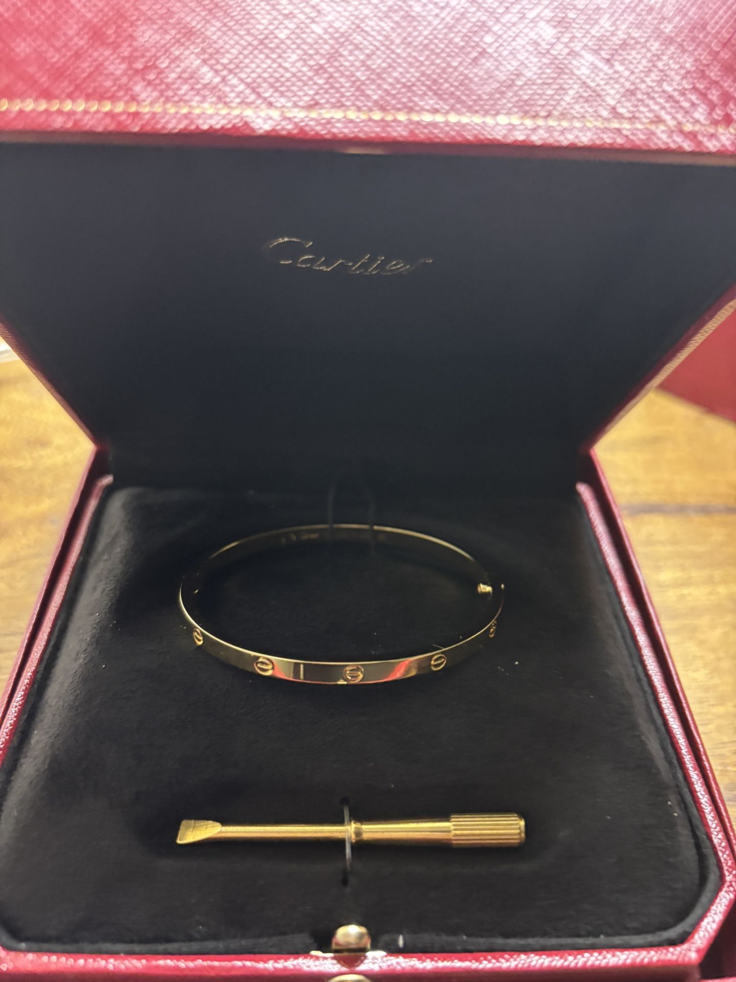 cartier love bracelet 
