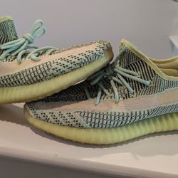 Yeezy 350 V2 Yeezreal Size 11 Used