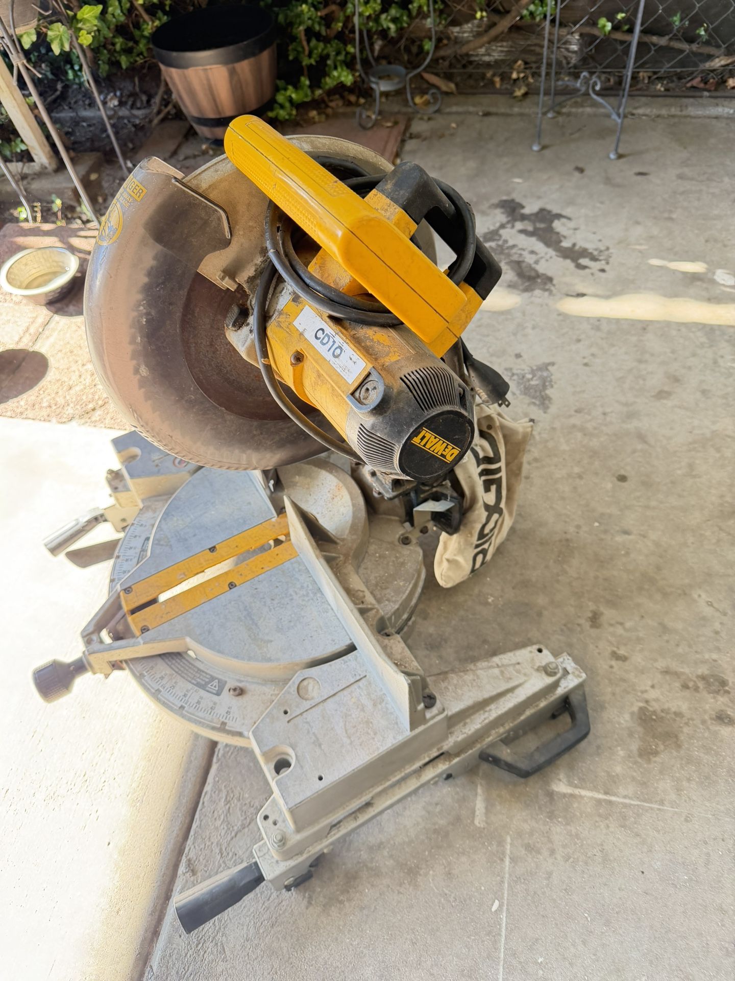 Saw Dewalt Buenas Condiciones