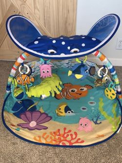 Disney Baby Finding Nemo Mr. Ray Baby Activity Gym & Tummy Time Play Mat by Bright Starts