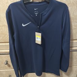 Men’s. NIke Quarter Zip Hoodie Size Small