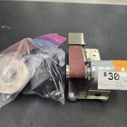 Mini Belt Sander With Accessories 