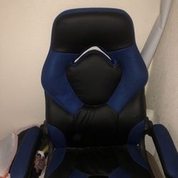 Game Chair Like New