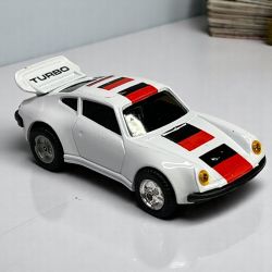Zee Toys 1986 Vintage Diecast Porsche Turbo Grippers Powered Racer
