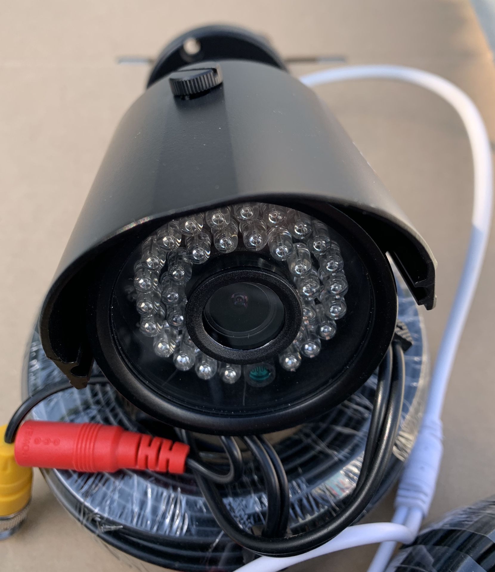 Security Camera System with 2 HD cameras 139 for Sale in Visalia, CA