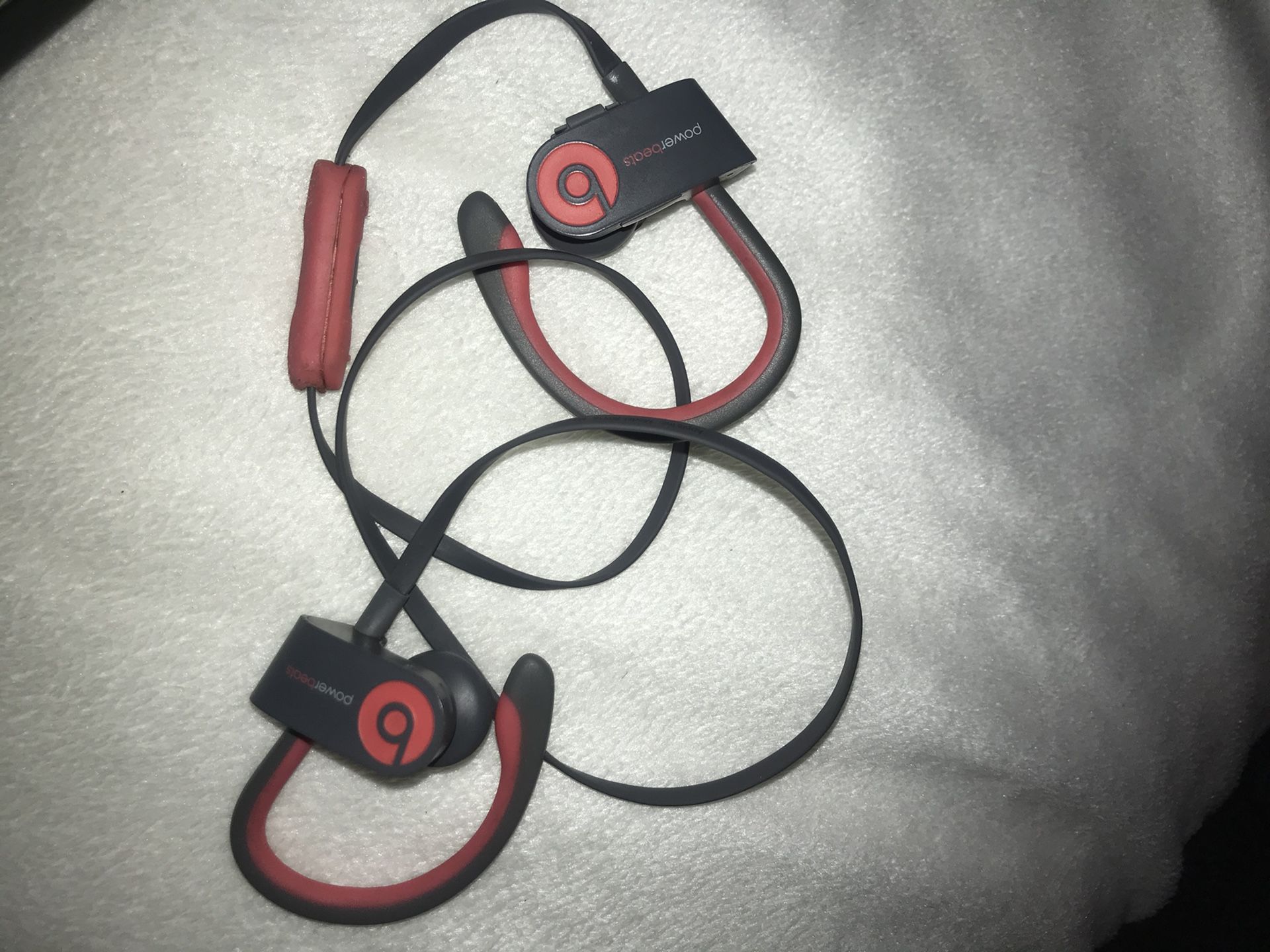 PowerBeats Wireless