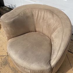 Vintage Nautilus Swivel Chair