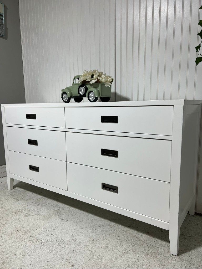 Cajonera, Cómoda, Dresser