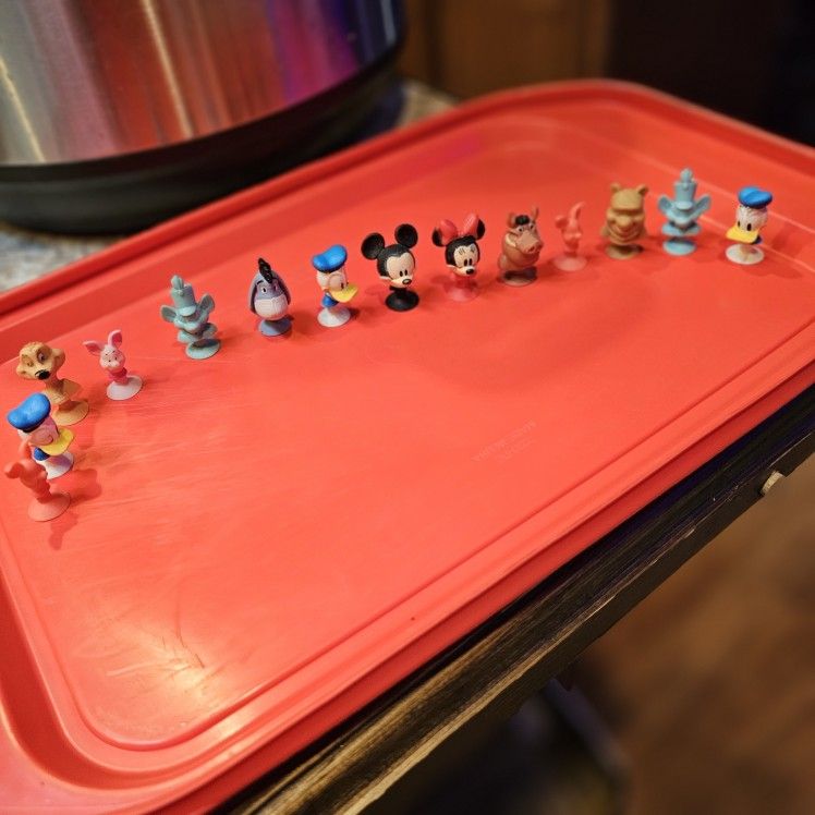 Disney Best Buddies Micro Popz! Suction Cup Toys