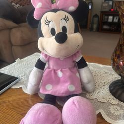 Disney~ Minnie Mouse Pink Plush ~16 “ Tall