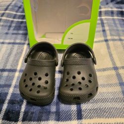 Baby Crocs Size C2/C3