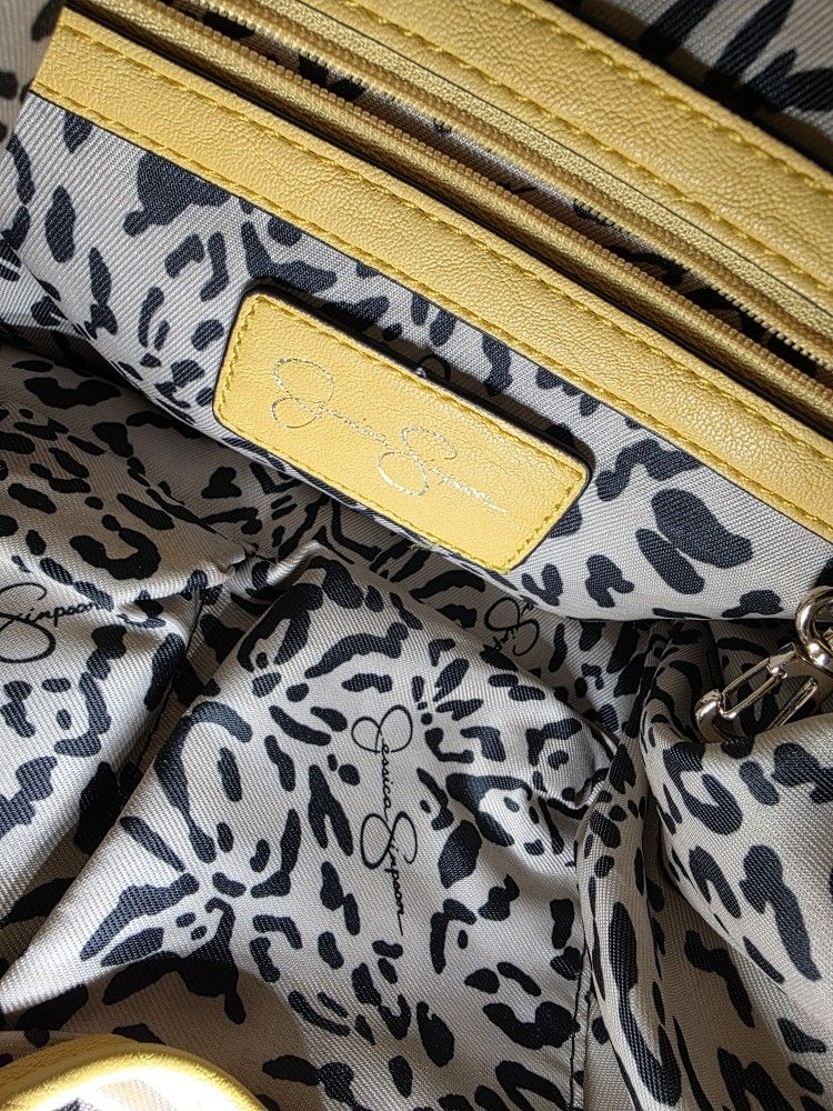 JESSICA SIMPSON LEATHER BAG 