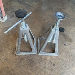 Small Aluminum Jacks