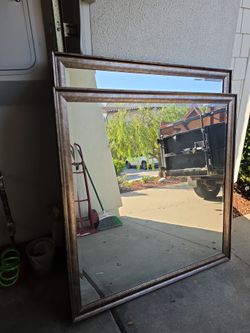 Decorative mirrors