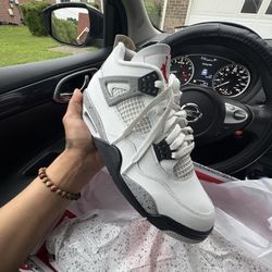 Jordan 4 Cement Sz 10