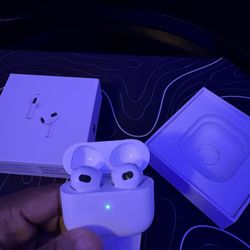 air pod 3s brand new