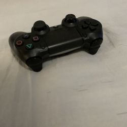 PS4 Controller 