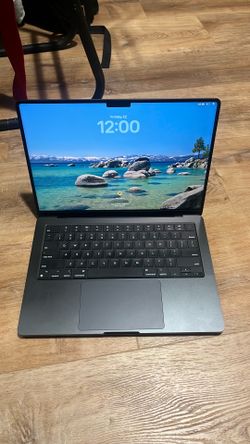 MacBook Pro 14