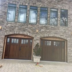 Vázquez LLC Painting 