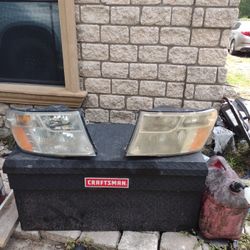 2012 Dodge ram headlights 