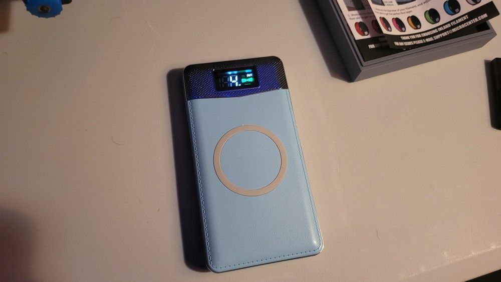 Wireless/Wired Charging Power Bank With Flashlight