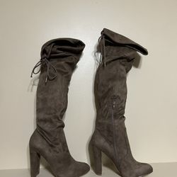 Women’s Thigh High Boots Size 10