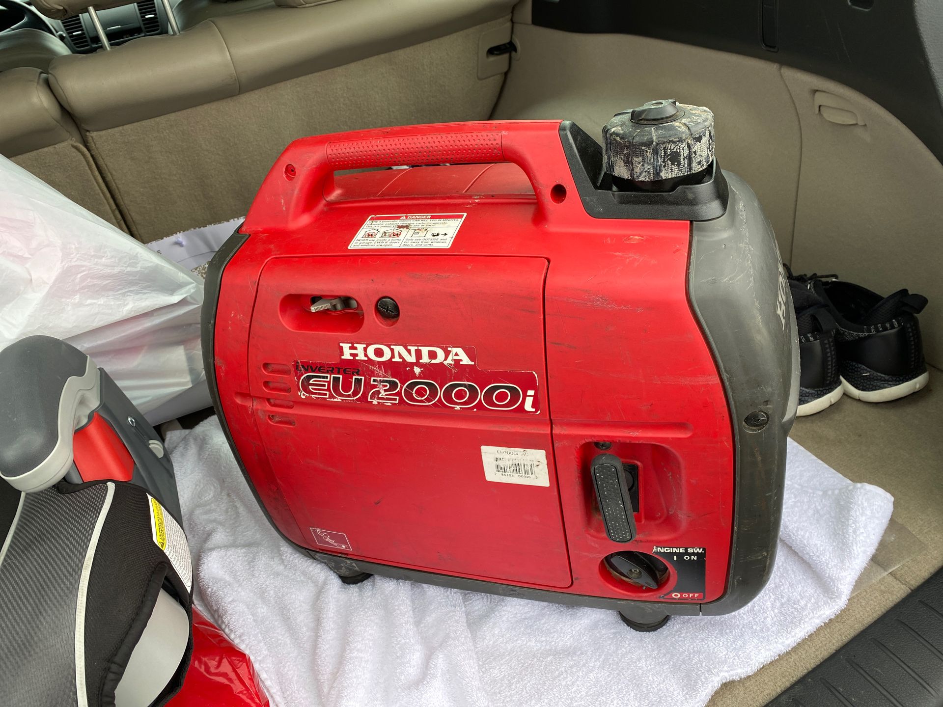 Honda EU 2000i inverter generator for Sale in DuPont, WA OfferUp