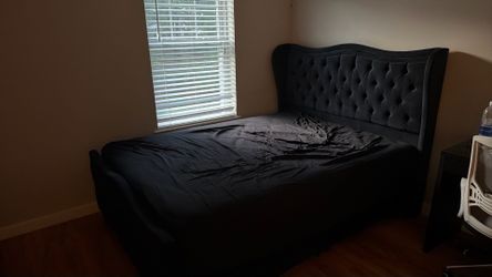Queen Mattress and Bedframe