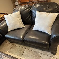 Leather Sofa Set In Pristine Condition And Marble Coffee Table 