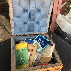 Vintage Mid Century Sewing Kit