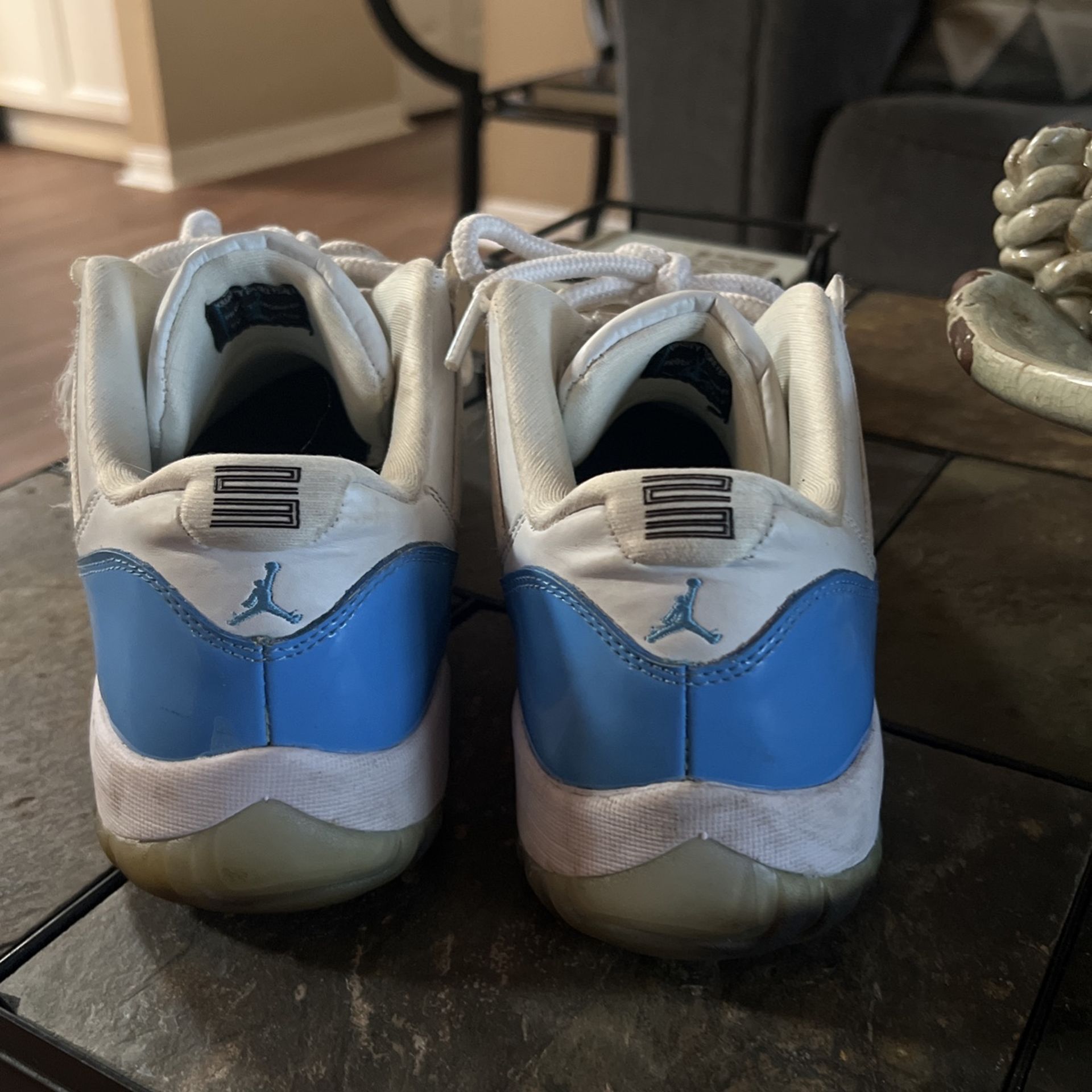 Jordan Retro 11 Low North Carolina
